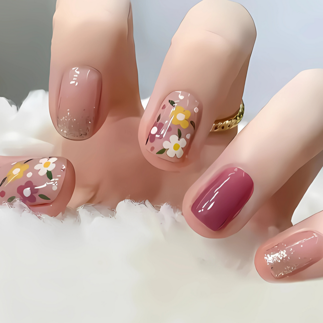 Glitter Floral Short - Press-On Nails (24PCS)