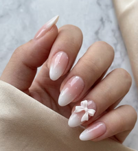 Gradient Almond with Bow - Press-On Nails (24PCS)